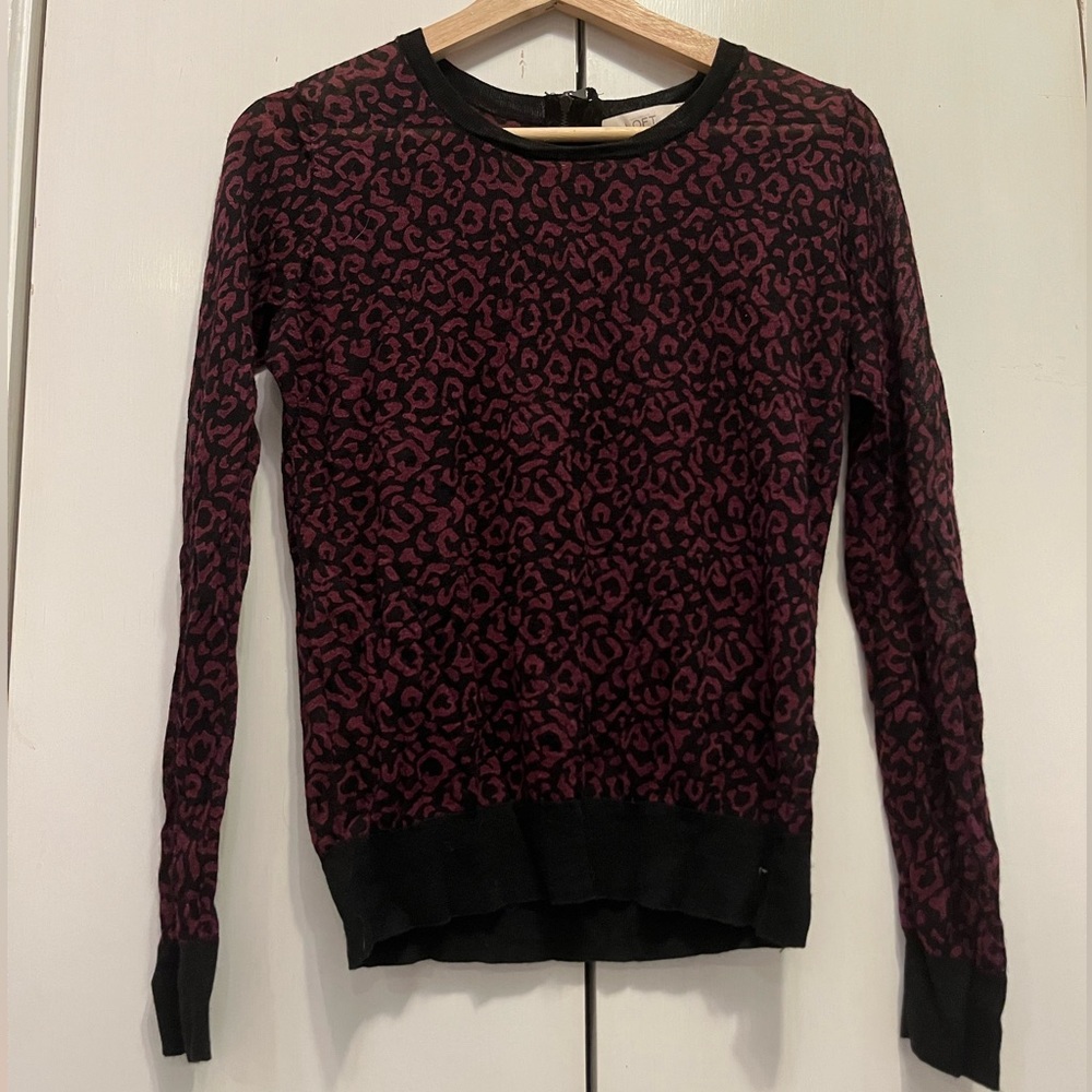 Ann Taylor Loft Lightweight Sweater Wine Cheetah Print